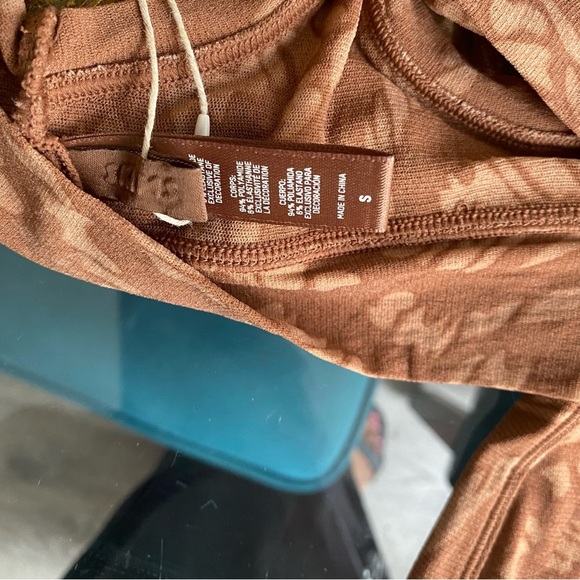 SKIMS SHORT SET BROWN - Picture 5 of 8